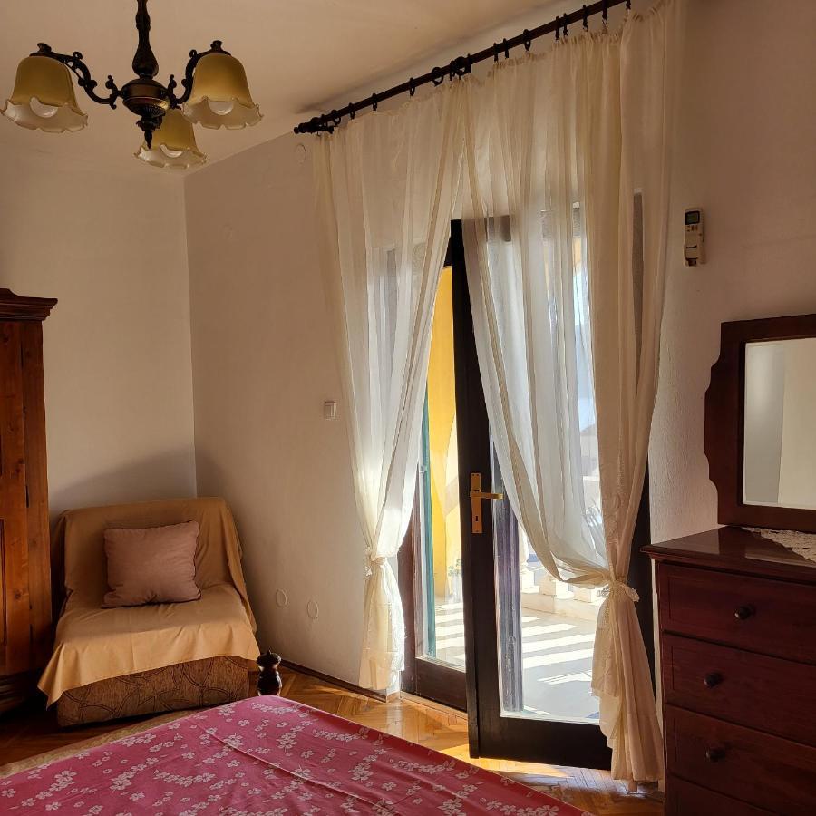 Studio Apartman Sa Pogledom Na More Мельине Экстерьер фото