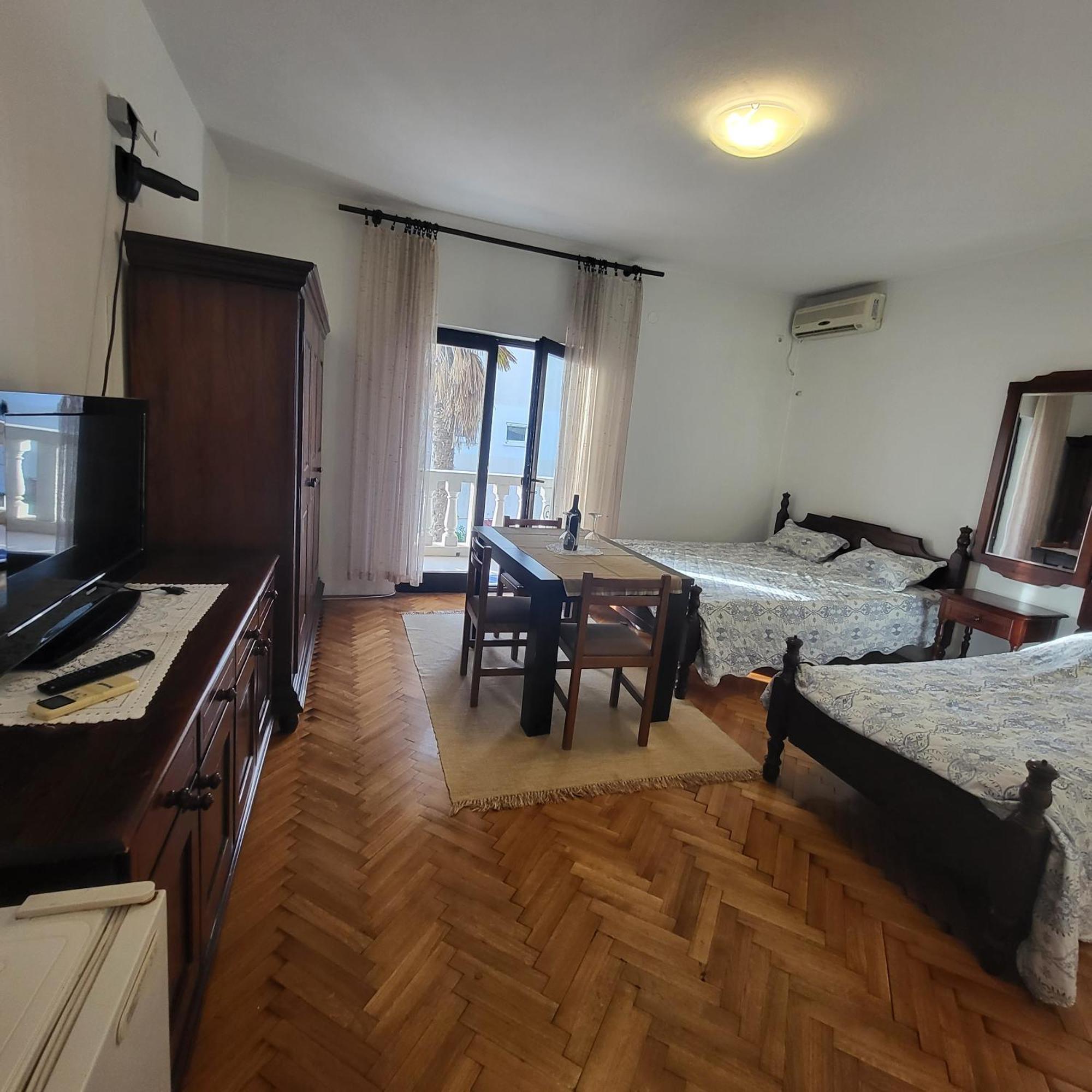 Studio Apartman Sa Pogledom Na More Мельине Экстерьер фото